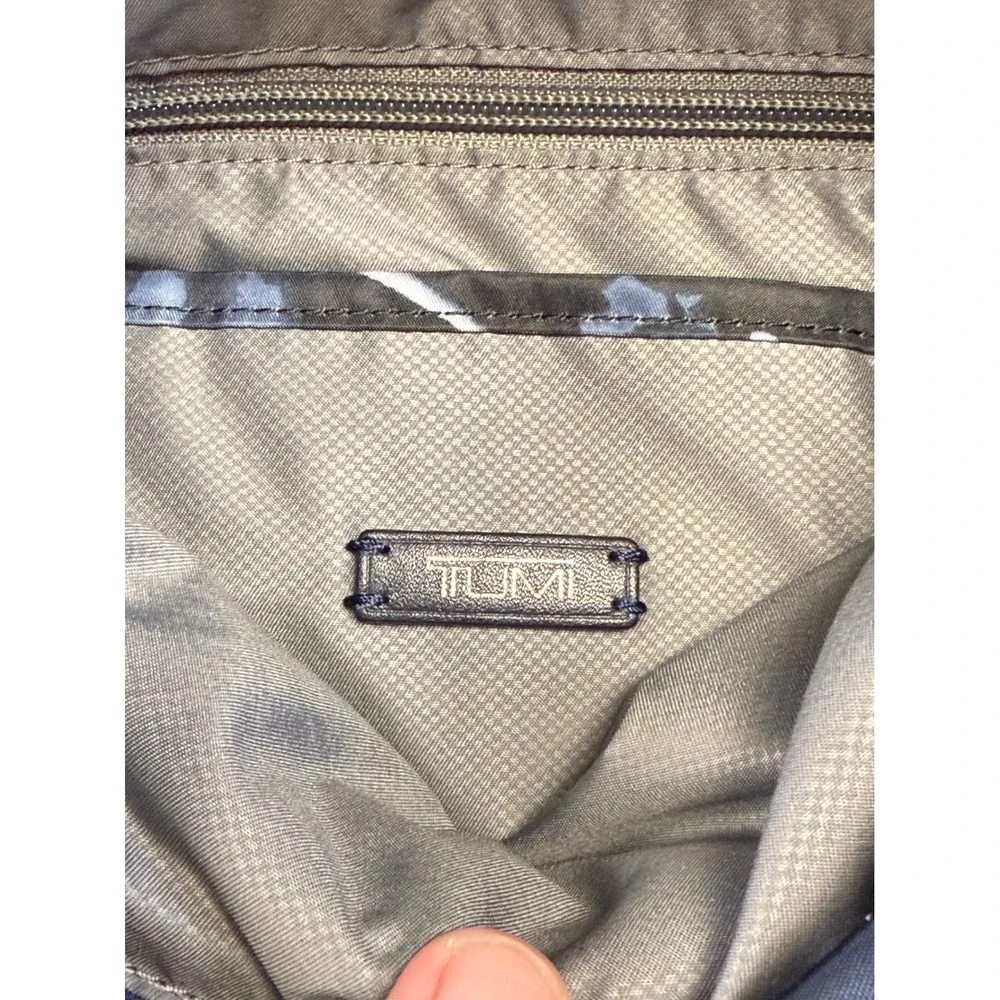 Tumi Voyageur Navy Blue Nylon Backpack Silver Hardware Travel Laptop Bag 16x12x5